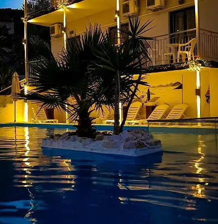 Aragorn Hotel Moraitika